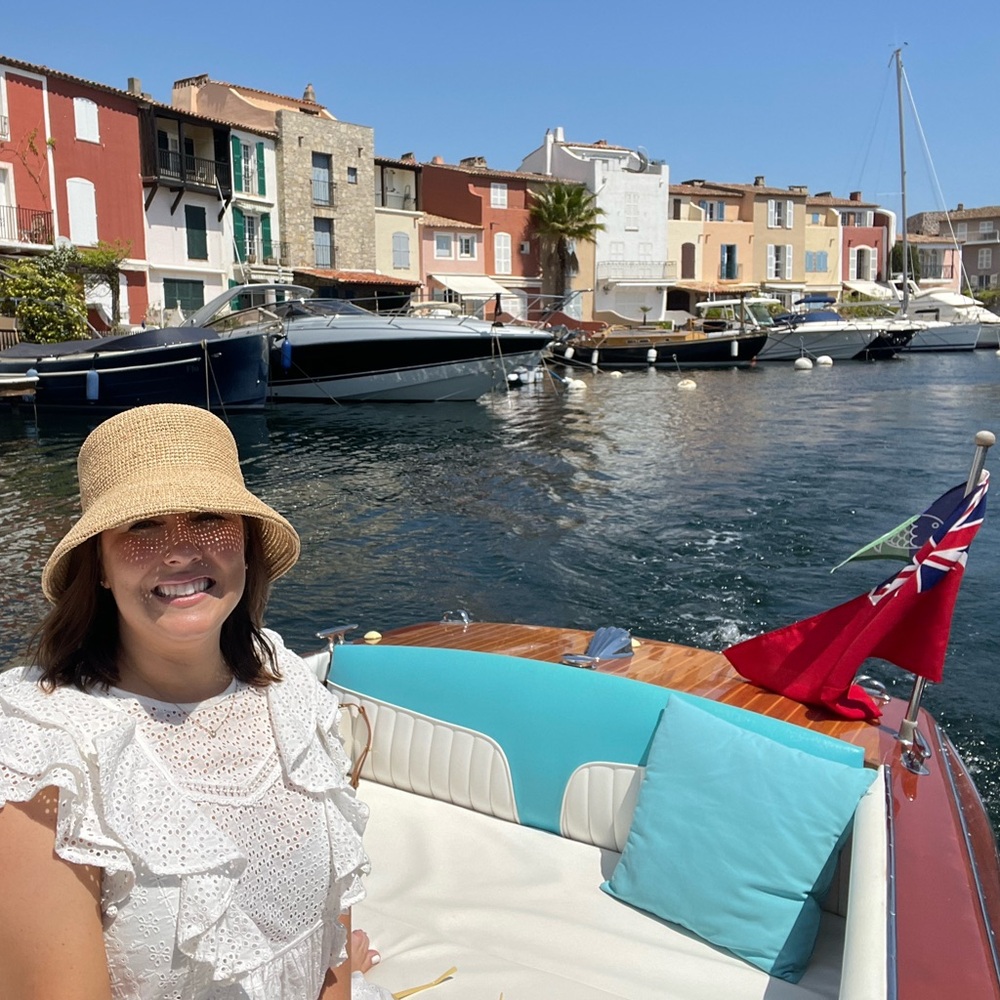 Meet your Posher, Stefania